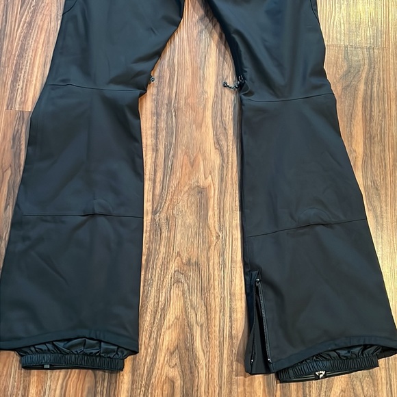 Burton Gloria Insulated Pants - Picture 11 of 16